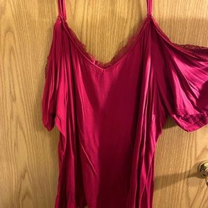 Woman's plus size shirt Super soft knits torrid 5x maroon